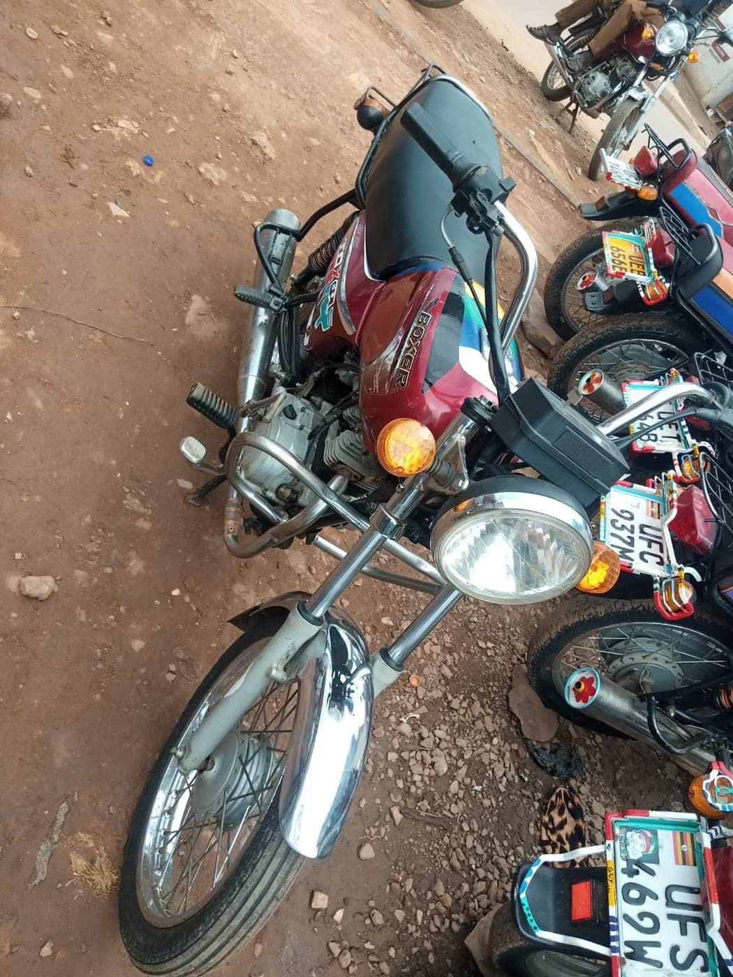 Bajaj boxer